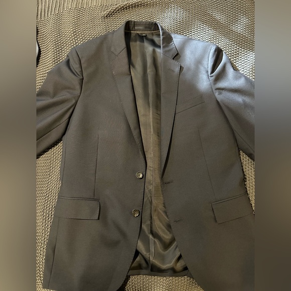 J Crew Ludlow Slim-fit suit jacket in Loro Piana Italian wool - Picture 2 of 6